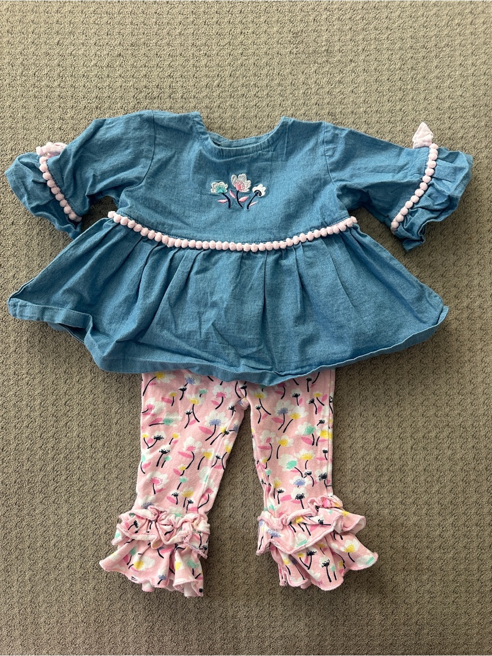crown & ivy Blue Embroidered Top with Pink Floral Ruffle Leggings Set